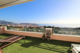 
                                                                                        Vente
                                                                                         Appartement 4 pièces dernier etage Vue mer panoramique a vendre