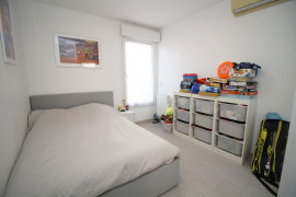 
                                                                                        Vente
                                                                                         Appartement 4 pièces dernier etage Vue mer panoramique a vendre