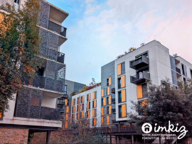 Vente
Appartement 4 pièces, immeuble BBC 2013, balcon