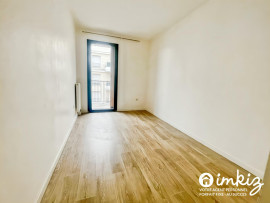Vente
Appartement 4 pièces, immeuble BBC 2013, balcon