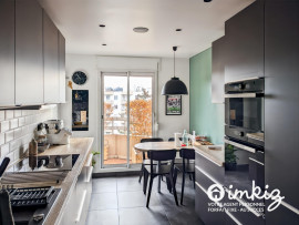 Vente
Appartement 4 pièces lumineux, refait récemment,