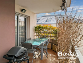 Vente
Appartement 4 pièces lumineux, refait récemment,