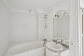 
                                                                                        Vente
                                                                                         Appartement 4 pièces - Marx Dormoy