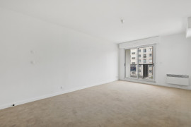 
                                                                                 Vente
                                                                                Appartement 4 pièces - Paris 20e