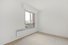 
                                                                                 Vente
                                                                                Appartement 4 pièces - Paris 20e