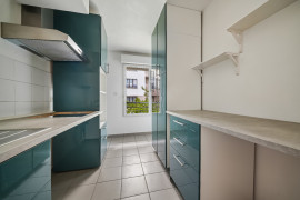 
                                                                                        Vente
                                                                                         Appartement 4 pièces - Suresnes
