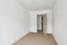 
                                                                                        Vente
                                                                                         Appartement 4 pièces à rénover - Paris 8e