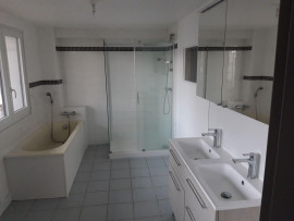 
                                                                                        Location
                                                                                         Appartement 4 pièces zone auchan GD frais EPAGNY