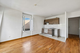 
                                                                                        Vente
                                                                                         Appartement 40 m² - Le Plessis-Trévise