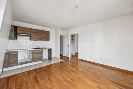 
                                                                                        Vente
                                                                                         Appartement 40 m² - Le Plessis-Trévise