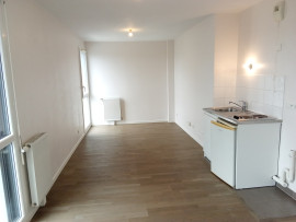 
                                                                                        Vente
                                                                                         APPARTEMENT 41 m² 1 CHAMBRE
