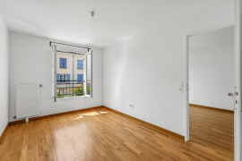 
                                                                                        Vente
                                                                                         Appartement 42 m² - Le Plessis-Trévise