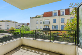 
                                                                                        Vente
                                                                                         Appartement 42 m² - Le Plessis-Trévise