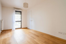 
                                                                                        Location
                                                                                         APPARTEMENT 42M2 2 PIECES