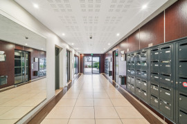 
                                                                                        Vente
                                                                                         Appartement 46m² - Drancy