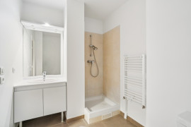 
                                                                                        Vente
                                                                                         Appartement 46m² - Drancy