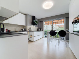 
                                                                                        Vente
                                                                                         Appartement  - 5 pièces  - 122.78 m²
