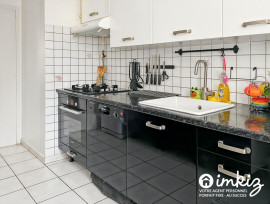 
                                                                                        Vente
                                                                                         Appartement 5 pièces