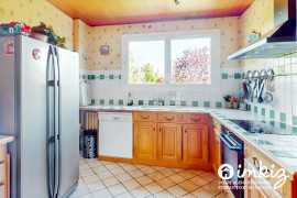 
                                                                                        Vente
                                                                                         Appartement 5 pièces