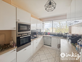 
                                                                                        Vente
                                                                                         Appartement 5 pièces