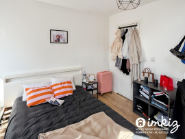 
                                                                                        Vente
                                                                                         Appartement 5 pièces