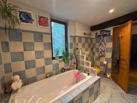 Vente
Appartement 5 pièces de 125m2 centre ville Auxerre