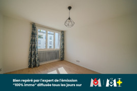 
                                                                                        Vente
                                                                                         Appartement 5 pièces de 80 m²