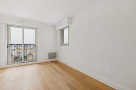 
                                                                                        Vente
                                                                                         Appartement 5 pièces - Paris 20e