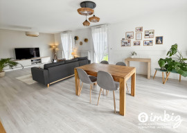 
                                                                                        Vente
                                                                                         Appartement 5 pièces récent avec jardin