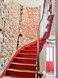 
                                                                                        Vente
                                                                                         Appartement 5 pièces style loft dans passage privé