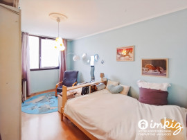 
                                                                                        Vente
                                                                                         Appartement 5 pièces, terrasse + parking