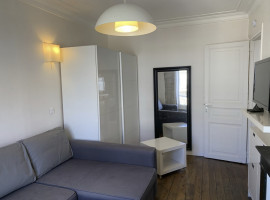 
                                                                                        Location
                                                                                         Appartement 50 m² meublé 2 pièces
