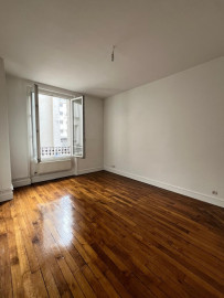 
                                                                                        Vente
                                                                                         Appartement 52.7 m² - Paris 7ème