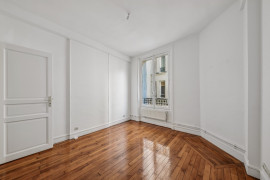 
                                                                                        Vente
                                                                                         Appartement 52.7 m² - Paris 7ème
