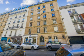 
                                                                                        Vente
                                                                                         Appartement 52.7 m² - Paris 7ème
