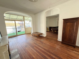 
                                                                                        Vente
                                                                                         Appartement 6 pièces - 136m2 - Palais Gallien