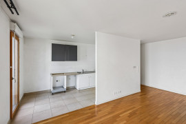 
                                                                                        Vente
                                                                                         Appartement 66 m² - Montreuil