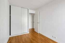 
                                                                                        Vente
                                                                                         Appartement 66 m² - Montreuil