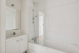 
                                                                                        Vente
                                                                                         Appartement 66 m² - Montreuil