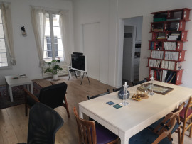 
                                                                                        Location
                                                                                         Appartement 66 m² - place Saint Georges