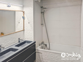 
                                                                                        Vente
                                                                                         Appartement 7 pièces