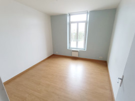 
                                                                                        Location
                                                                                         Appartement 70m2, 2 chambres, Talmas
