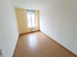 
                                                                                        Location
                                                                                         Appartement 70m2, 2 chambres, Talmas