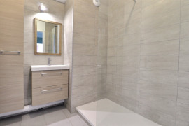 
                                                                                        Vente
                                                                                         Appartement - 73 m² - 3 pièces