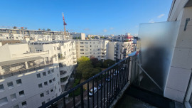 
                                                                                        Vente
                                                                                         Appartement 77m² - CLICHY