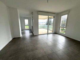 Vente
APPARTEMENT 81 m² - RILLIEUX-LA-PAPE