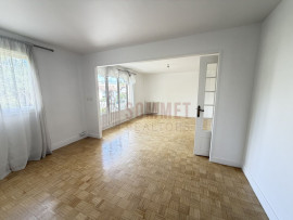
                                                                                        Location
                                                                                         Appartement - 86 m² - 4 pièces