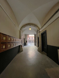 
                                                                                        Vente
                                                                                         APPARTEMENT 92 m² - LYON 2ème