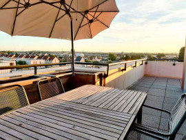 
                                                                                        Vente
                                                                                         Appartement 95m² récent | Terrasse | Dernier étage