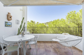 
                                                                                        Vente
                                                                                         Appartement à Eagle Village